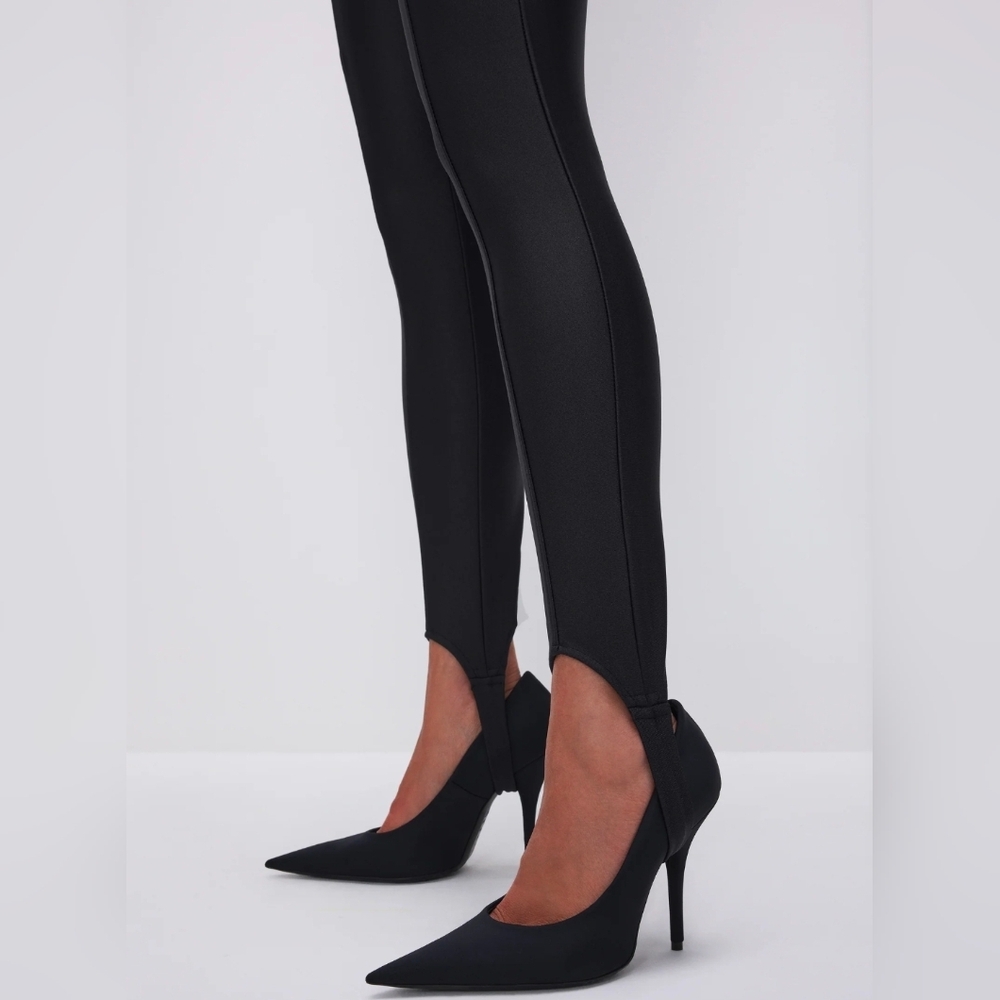 GOOD AMERICAN COMPRESSION SHINE STIRRUP LEGGINGS SIZE 3 (LARGE) - Picture 4 of 8